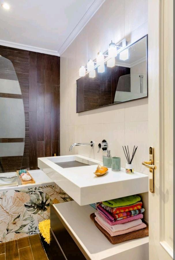 דירות בילבאו Nuestro Refugio - Casco Viejo Con Wifi Y Parking Gratuito- מראה חיצוני תמונה