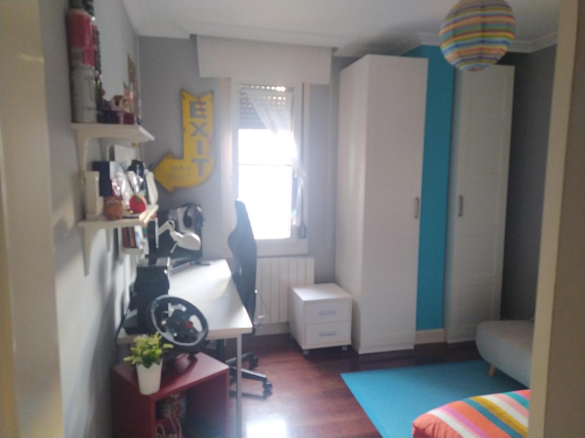 דירות בילבאו Nuestro Refugio - Casco Viejo Con Wifi Y Parking Gratuito- חדר תמונה